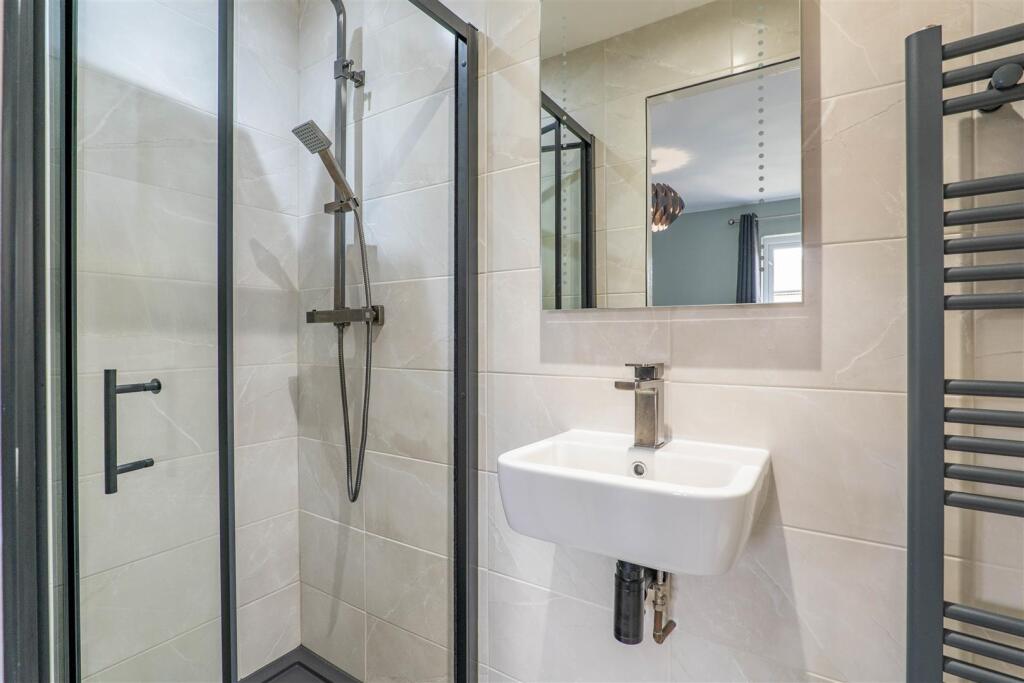 Master Bedroom Ensuite