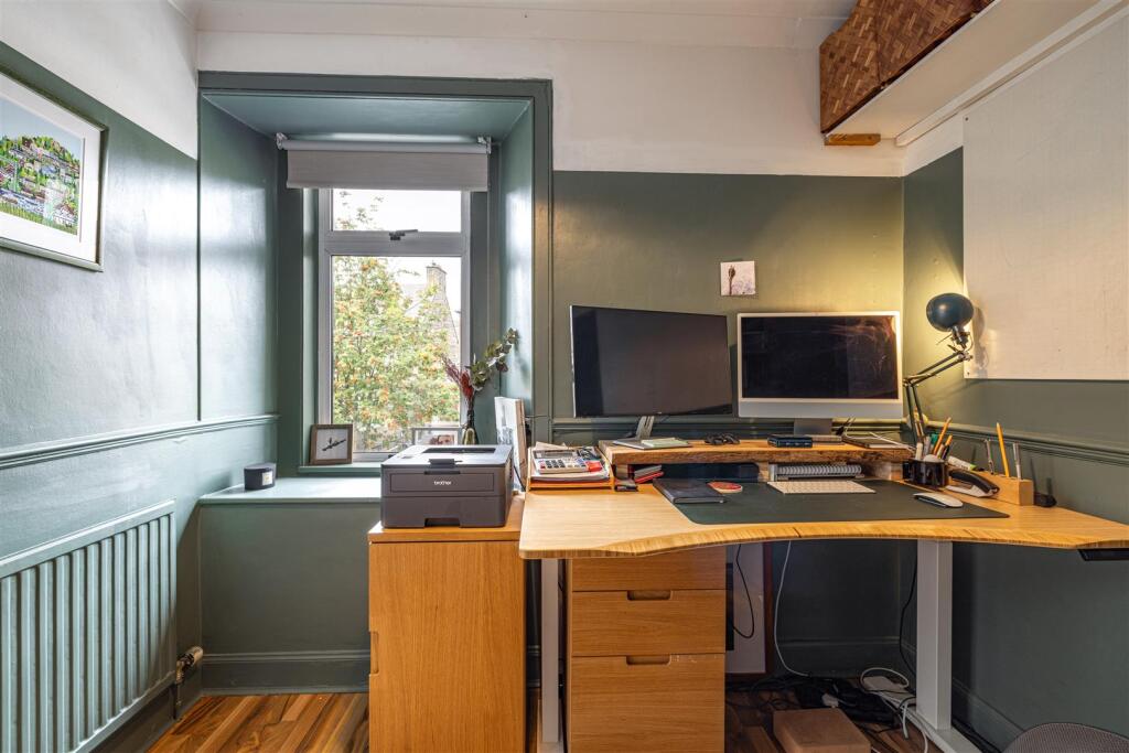 12 Elm Row Galashiels 37.JPG