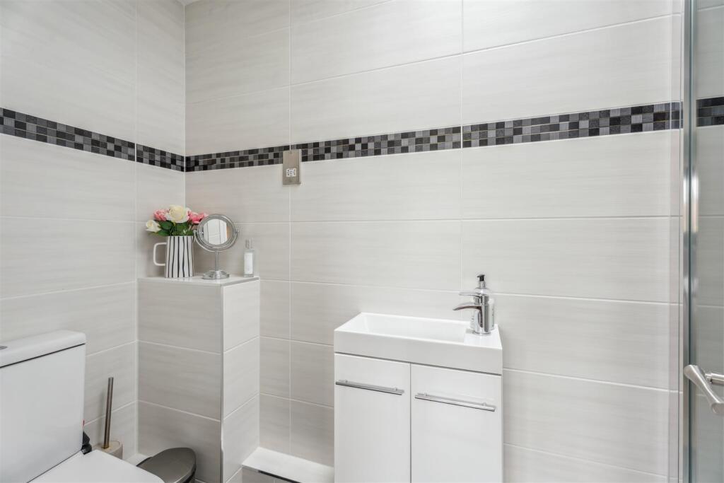 Downstairs Bedroom Ensuite