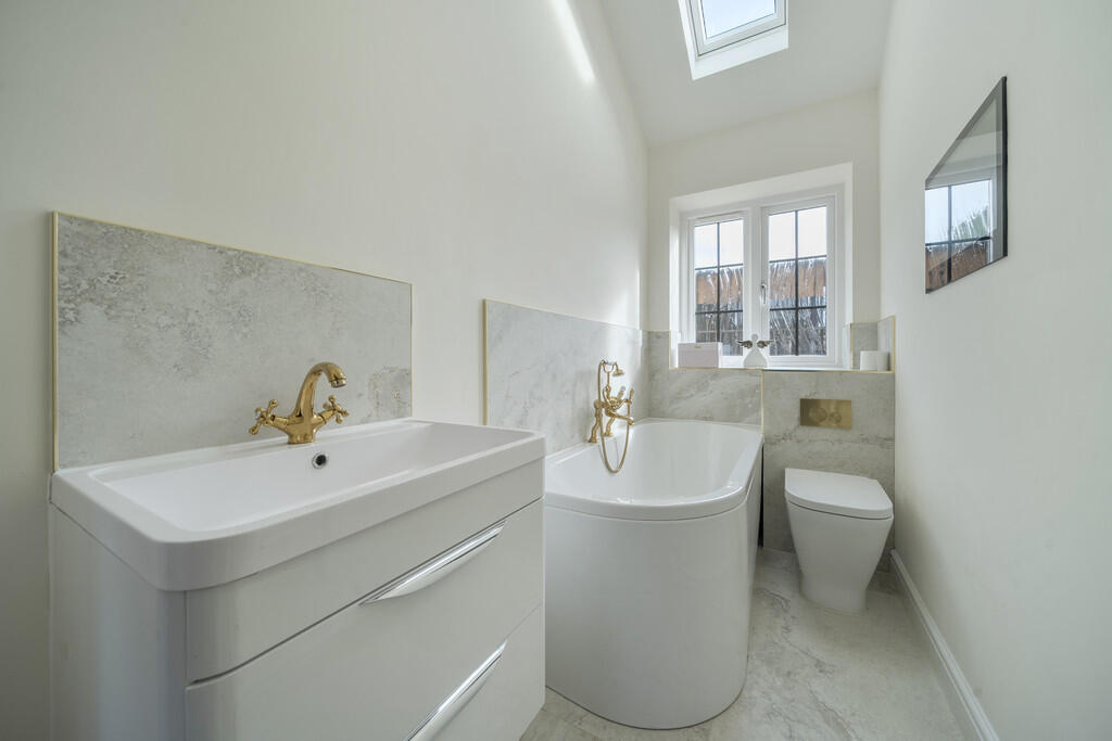 1360643-15-68dd6f...