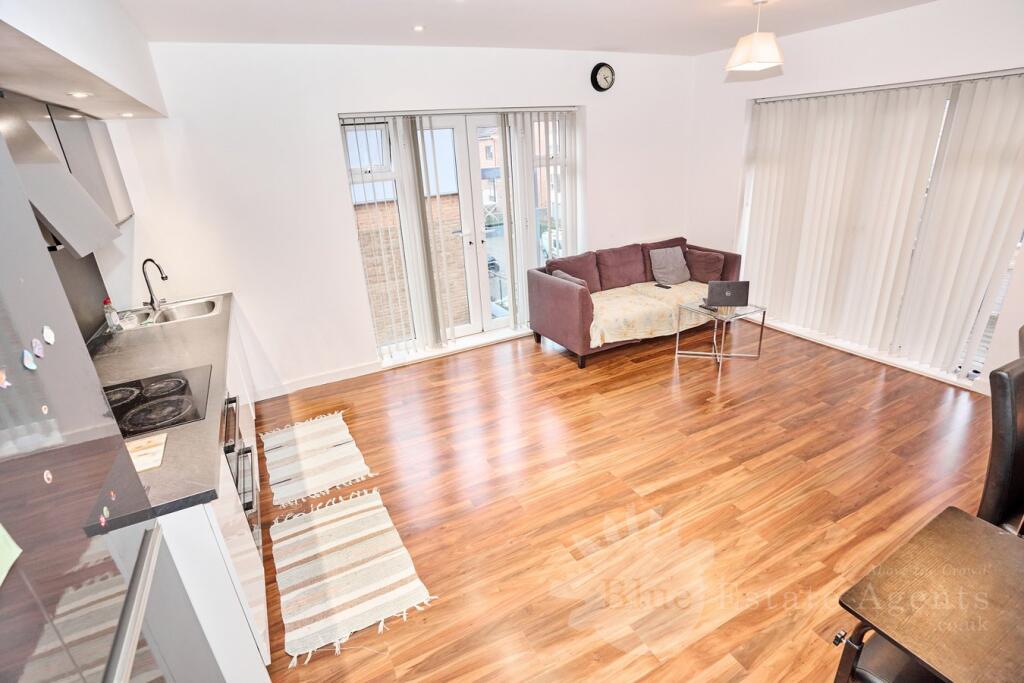 Open Plan Kitchen &amp; Lounge