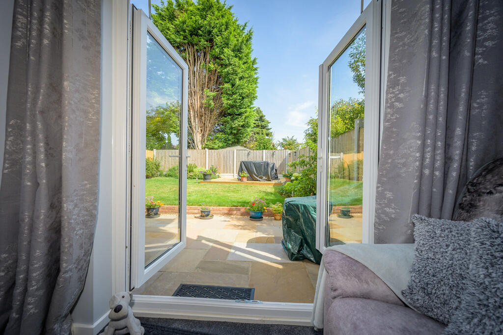 French Doors to G...