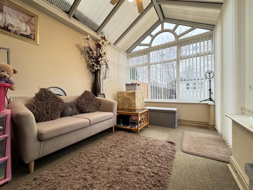 IMG_8916 (Large).JPG