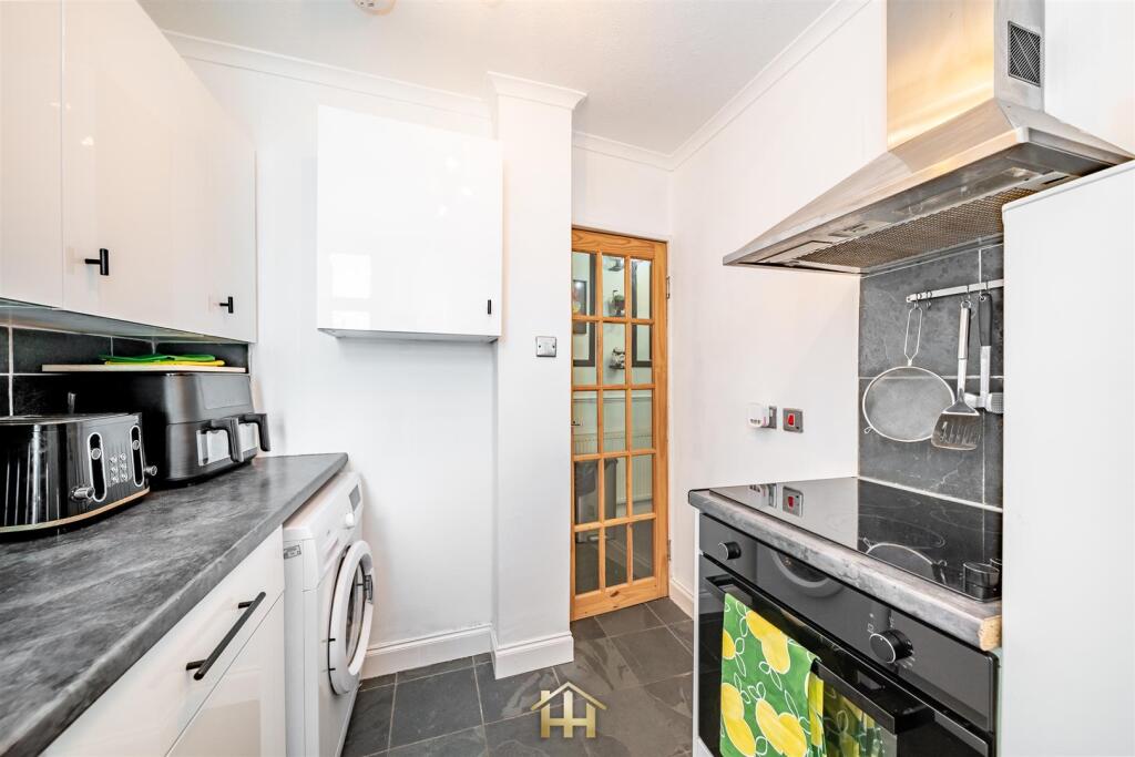 Flat 9 341 Clepington Road DD3 8BA 240425 EDIT (16