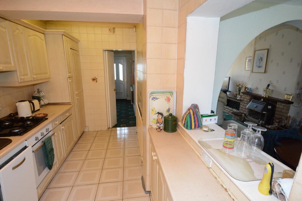 KITCHEN/DINING/LOUNGE