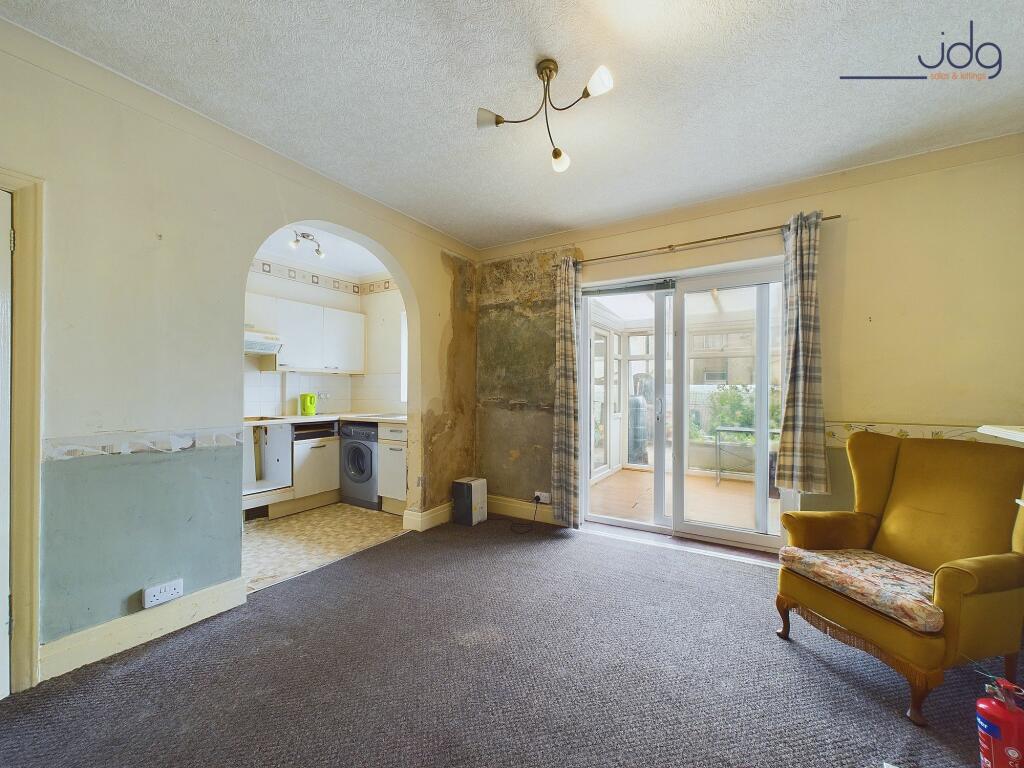 2nd reception open plan