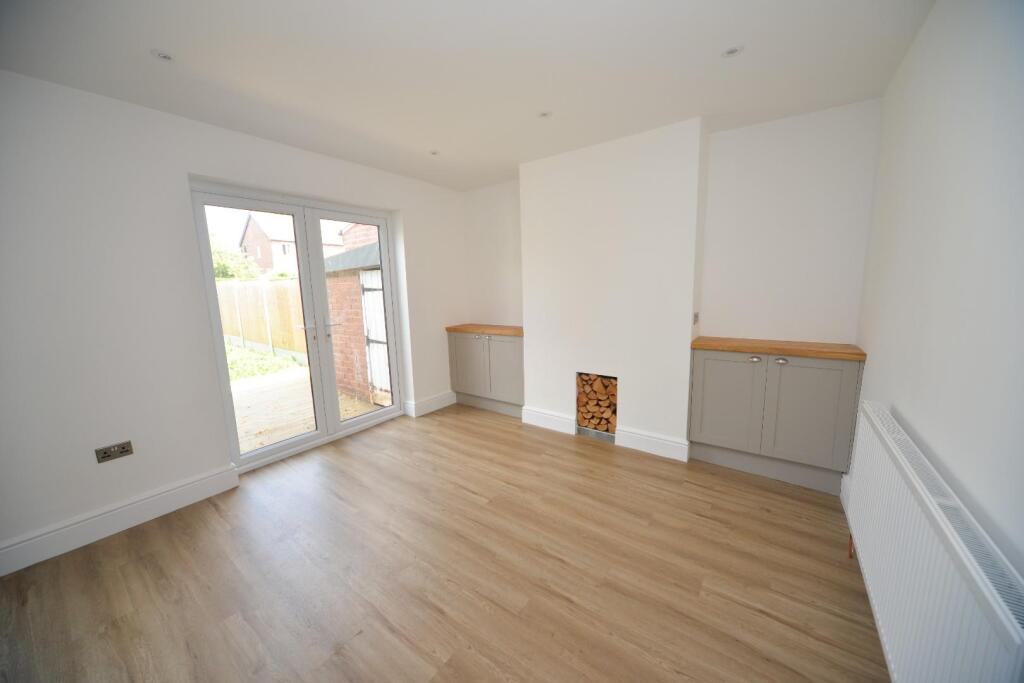 Dining Area of Kitchen.jpg