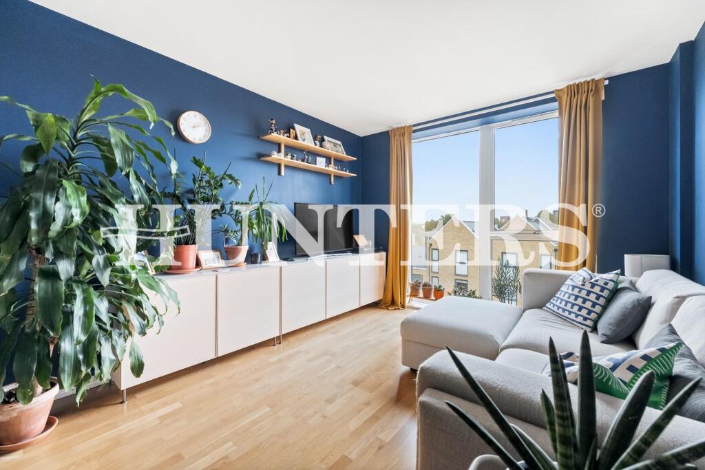 Bathurst Square, London