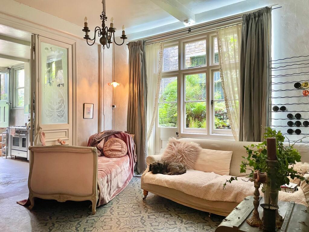 Dining Room (2)
