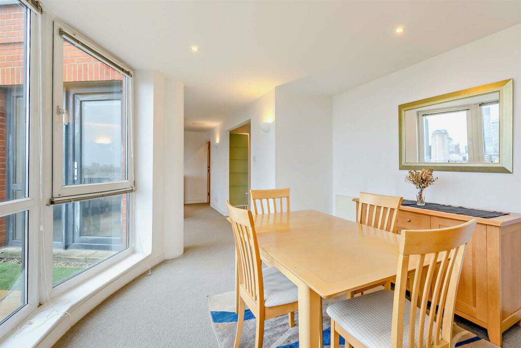 8583375-interior30-800.jpg