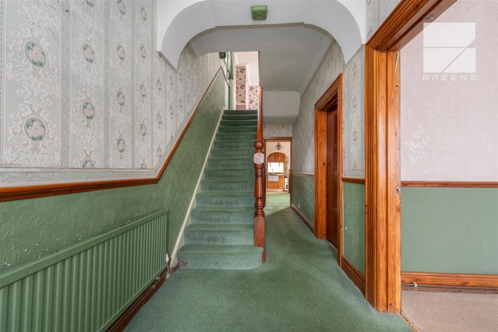 97 Hall Lane_0001.jpg