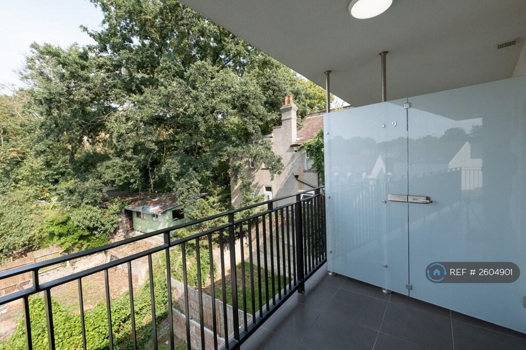 View From Flat Entrance Overlooking Gardens