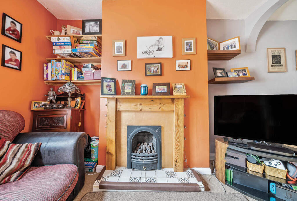 1301894-13-684091...