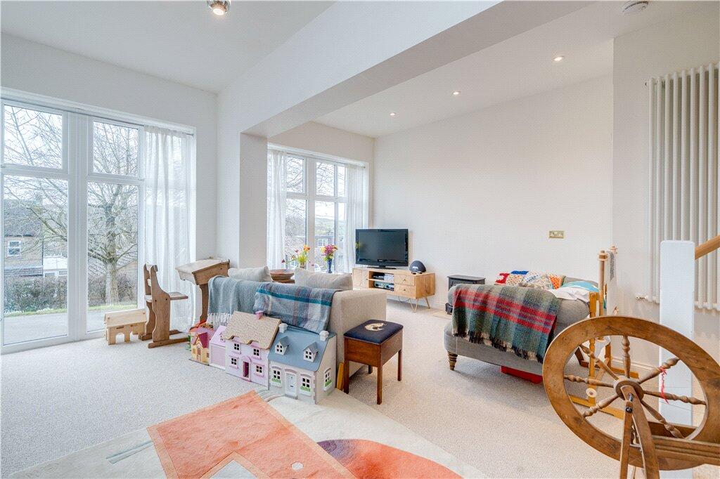 Family/Sitting Room