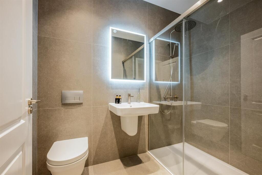 Gemini Show Flats Low Res-16.jpg