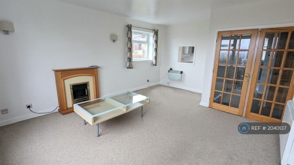 Living/Dining Room