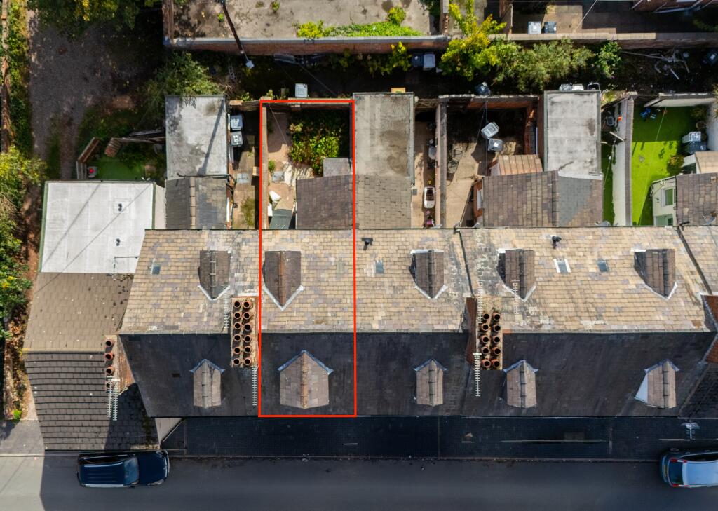 CREWE-14 T202509091812.jpg