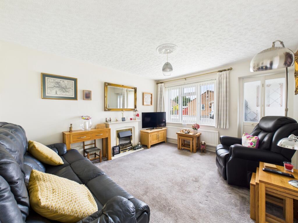 CAM05192G0-PR0087-STILL004