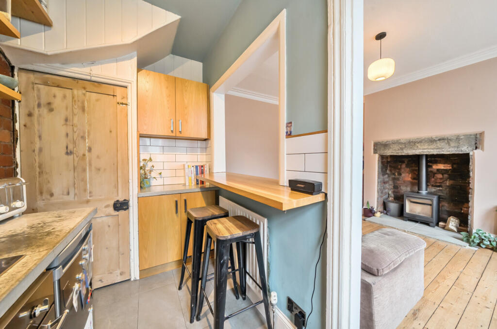 1321716-6-68a43c8...