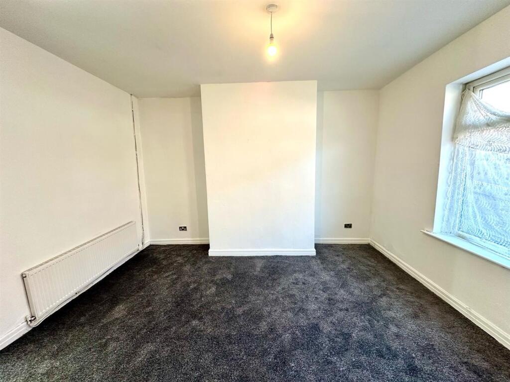 PHOTO-2025-05-02-09-38-56 3.jpg