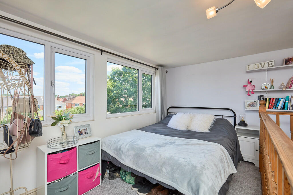 Edward Knight 202...