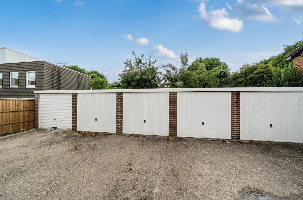 Davidson Frost-Wellings, DFW, Marryfield Gardens, 