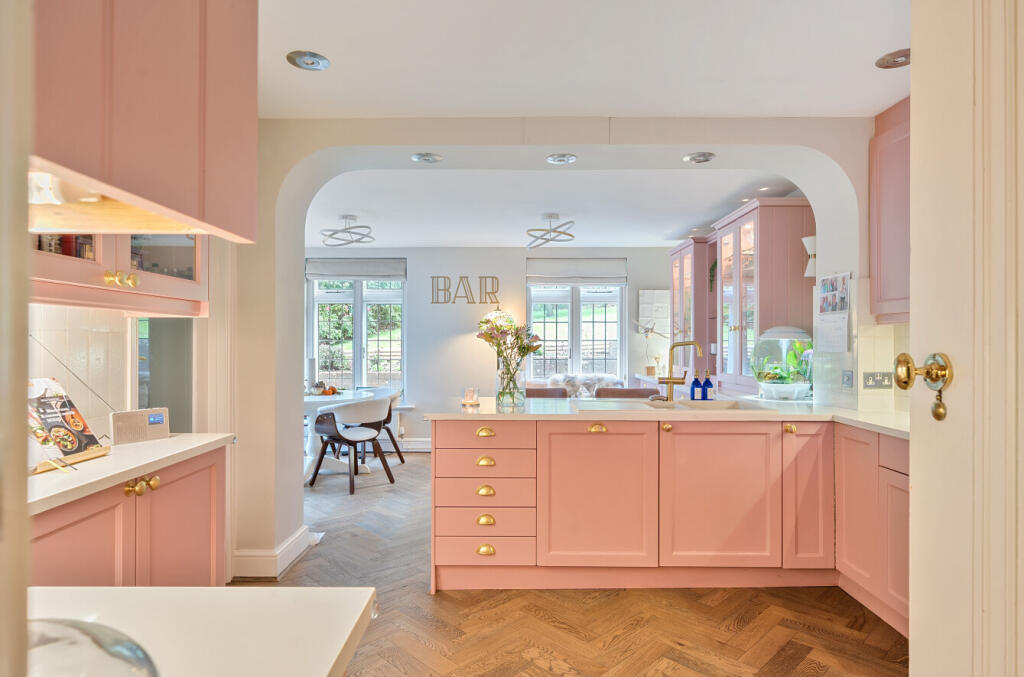 1363905-31-68e93c...