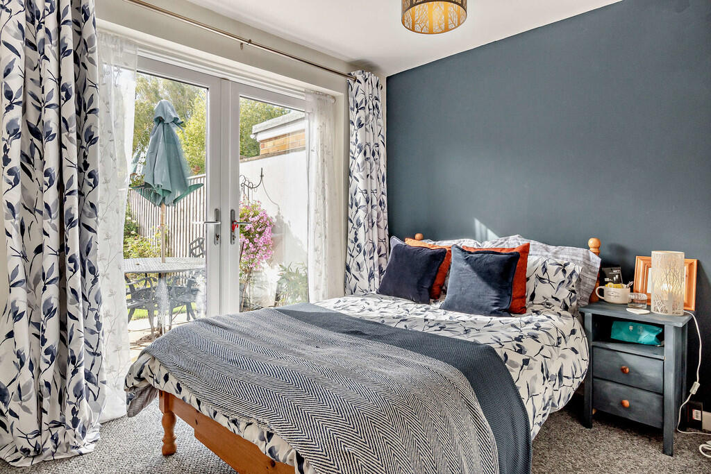 8662699-interior0...