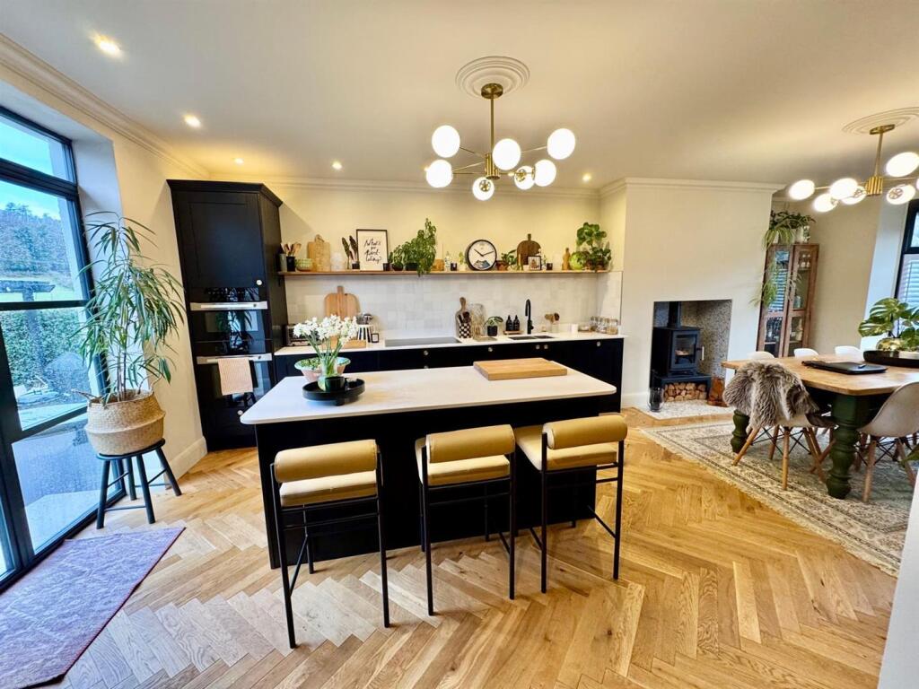 PHOTO-2025-12-15-08-01-09 (19).jpg