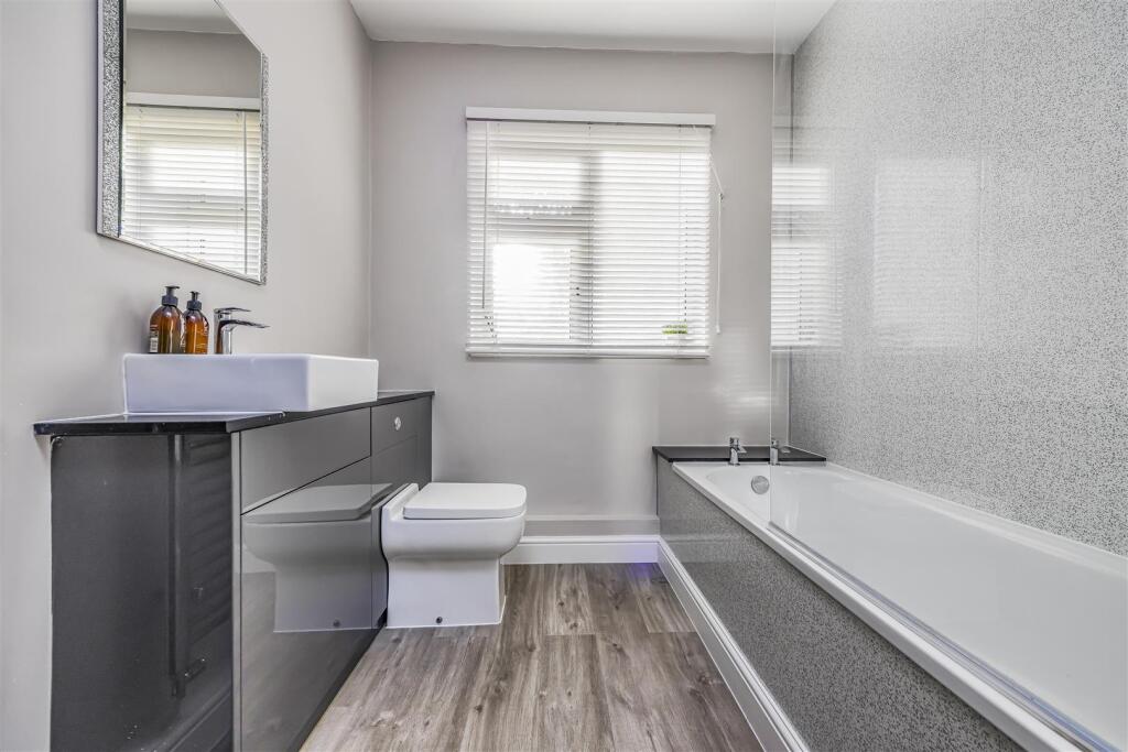 29 New Road, Lovedean-PorticoMarketing-SoldBy-13.J