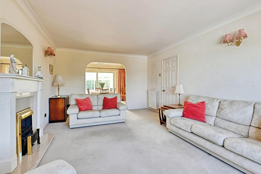 33e5c708-Lounge 202.jpeg