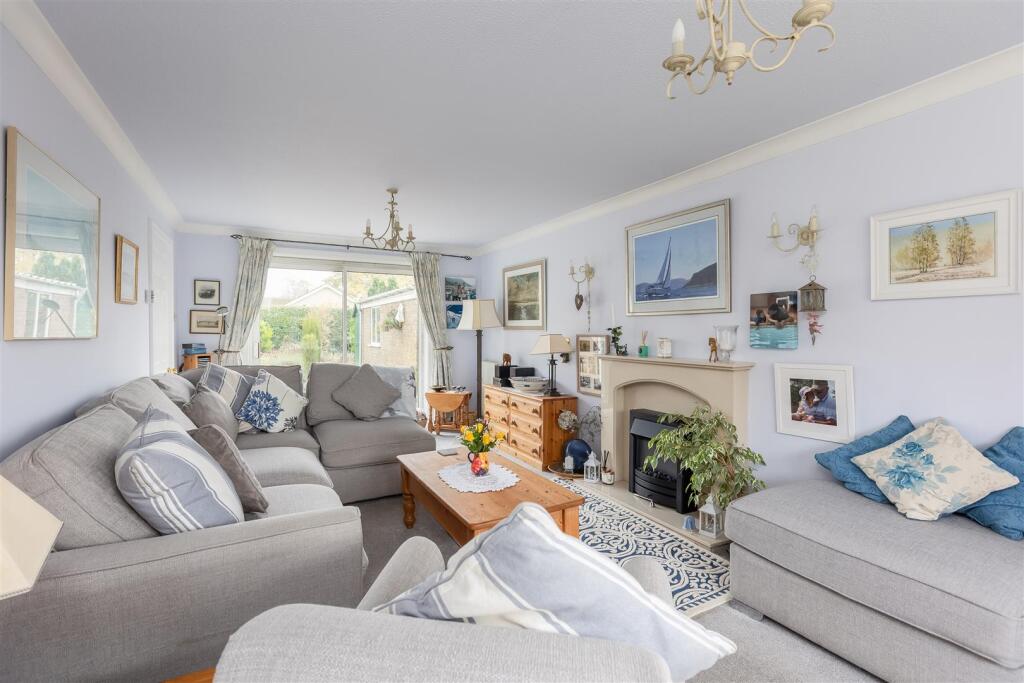 Littledale 61 Sitting Room-1.jpg