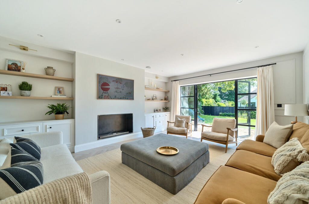 1311532-22-685407...