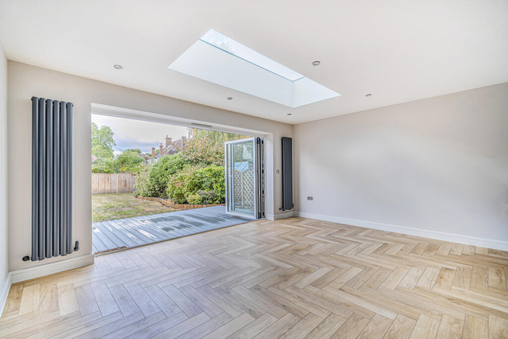 1346897-16-68b1a5...