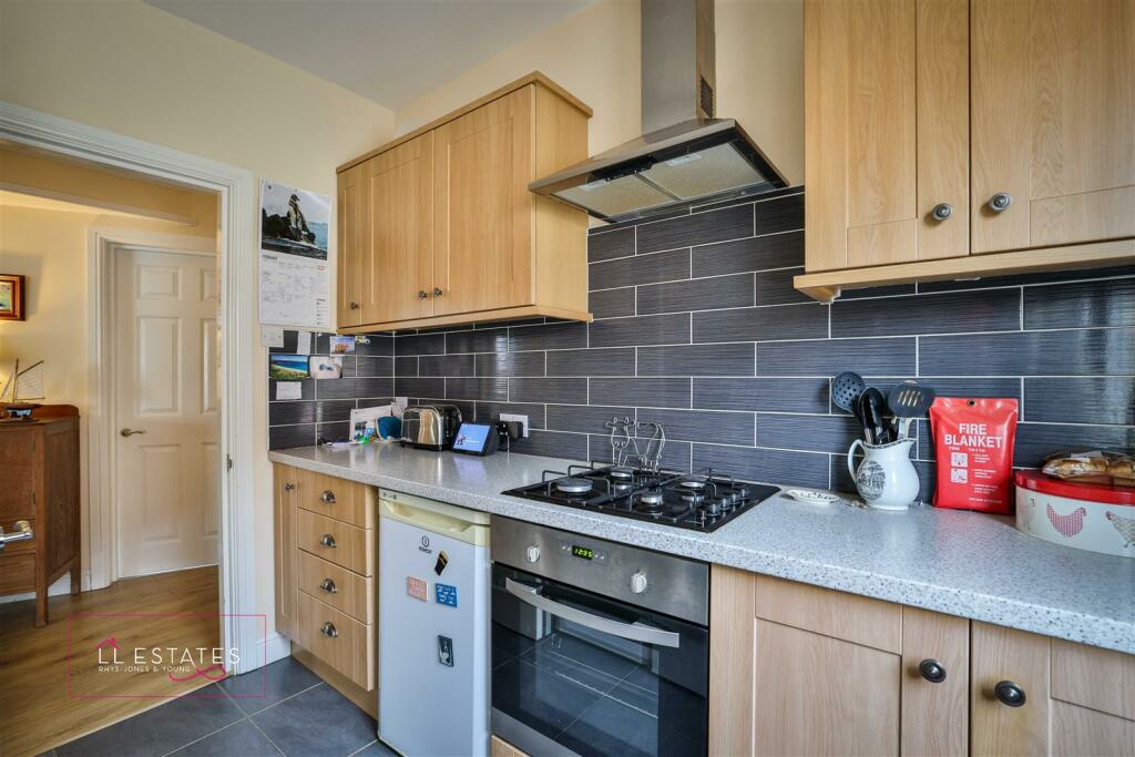 2 ridgeway avenue-33.jpg