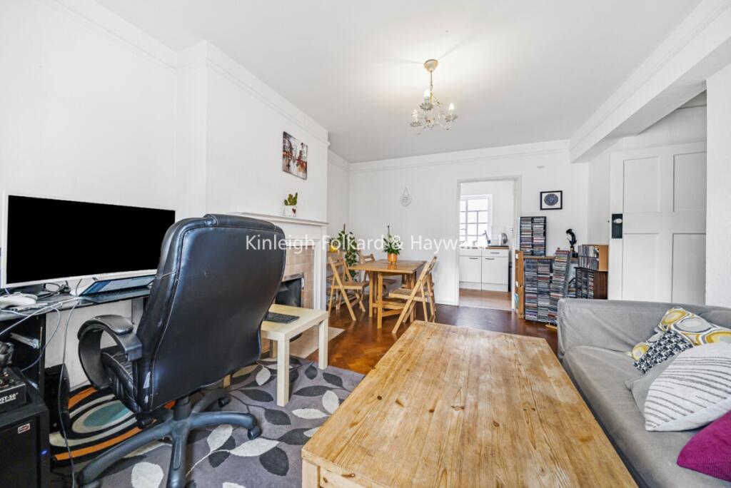 11b53239-e3d7-4802-9