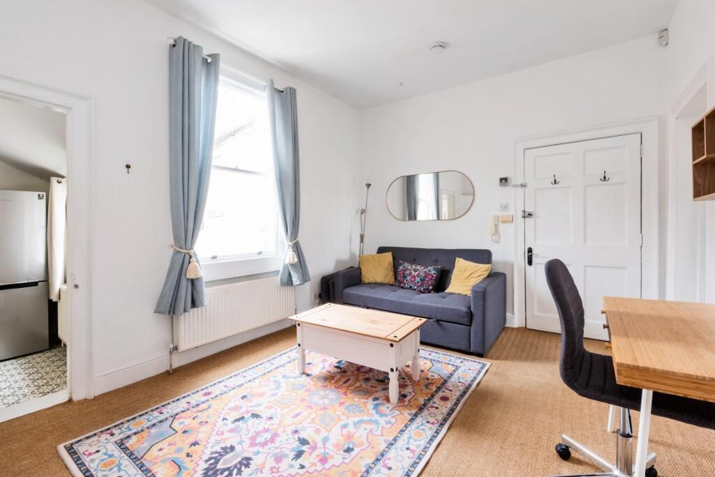 FFF, 1, Brunswick Street Bath, Somerset, BA1 6PQ-7