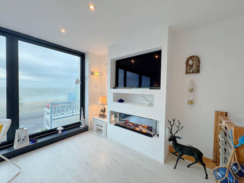 First Floor Lounge