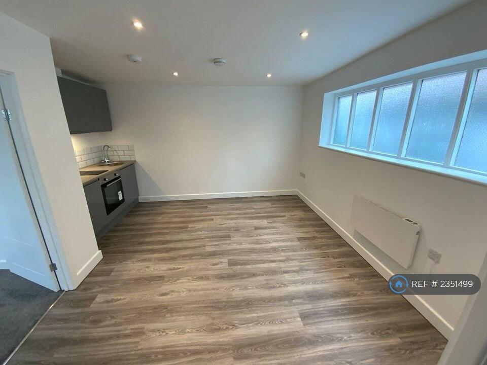 Open Plan Living Room &amp; Kitchen