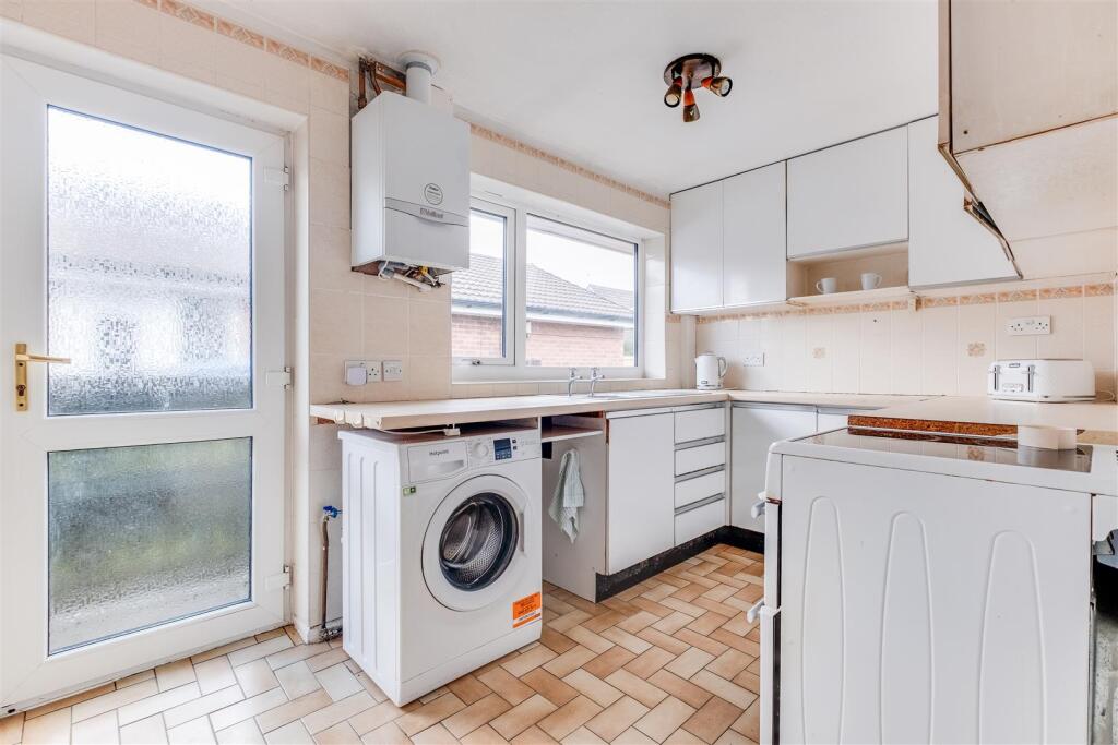 Constables - Rockfarm Close-7.jpg