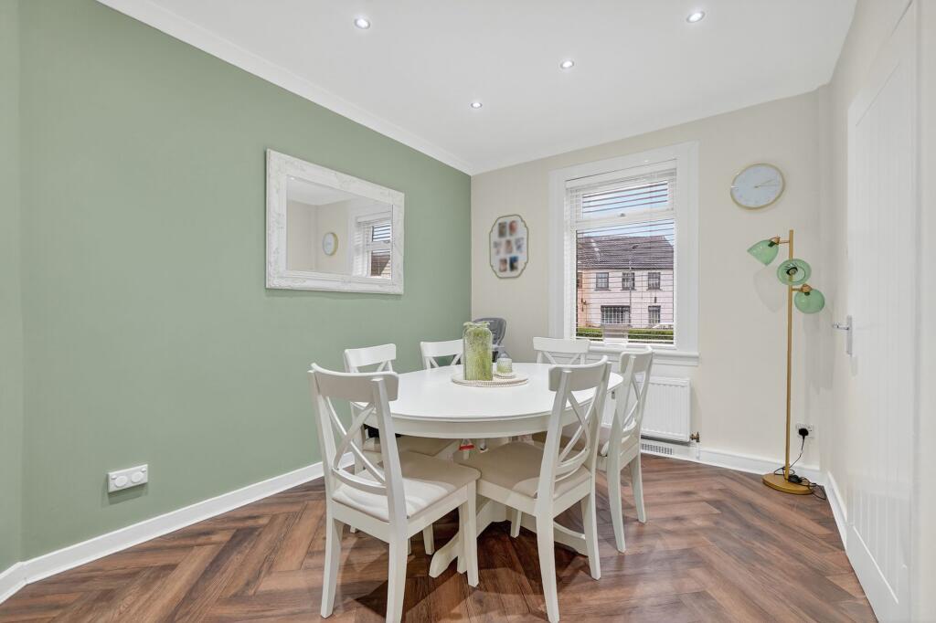 Dining Room / Bedroom 3