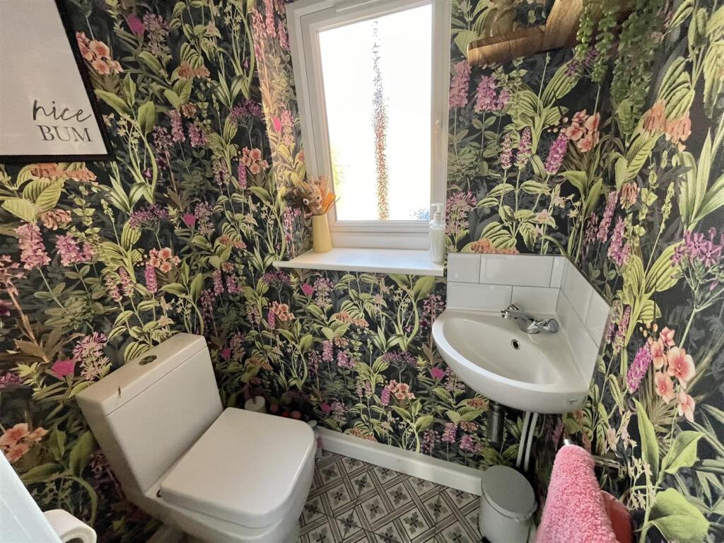Ground Floor WC