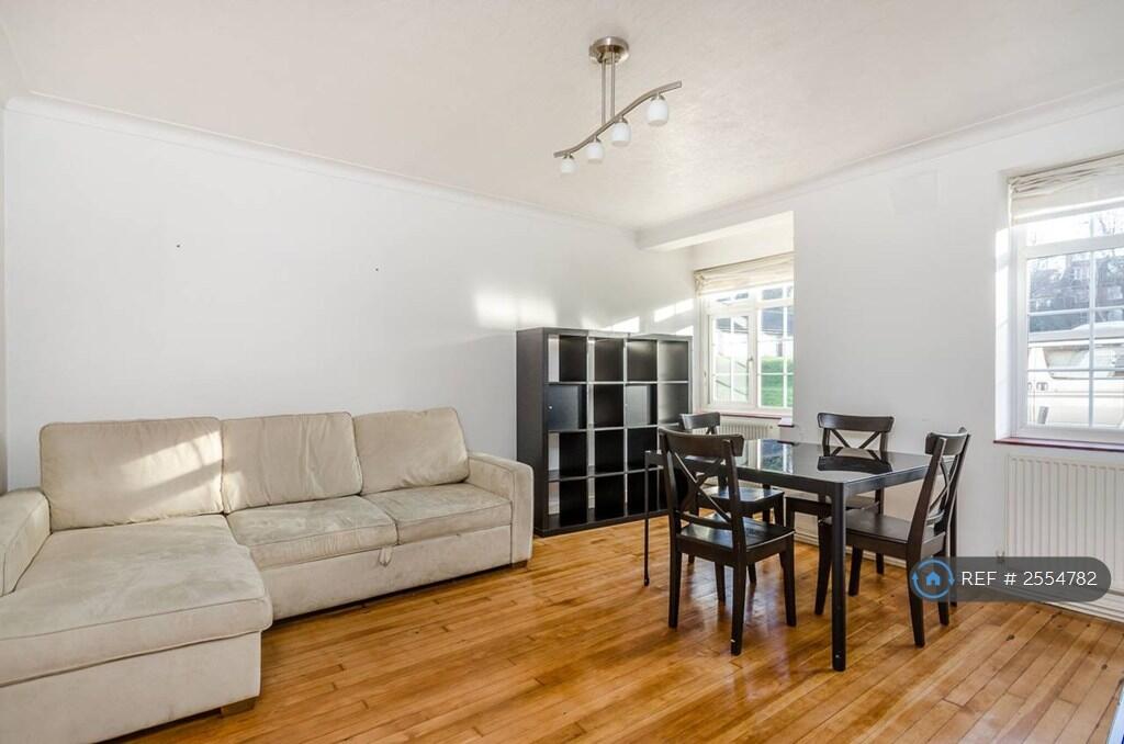 Living &amp; Dinning Room