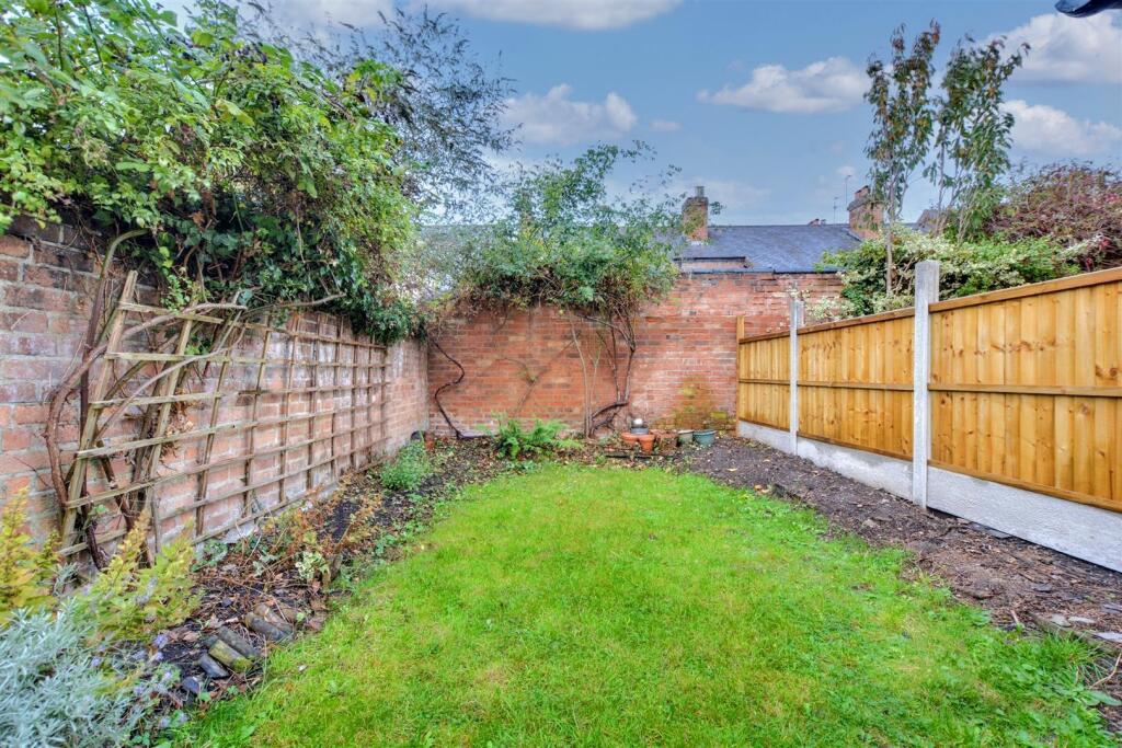Garden_2.jpeg