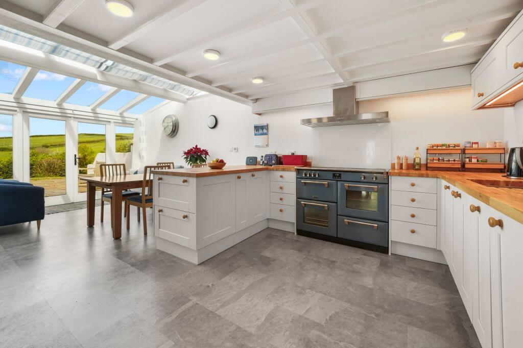 Kitchen to Garden Room