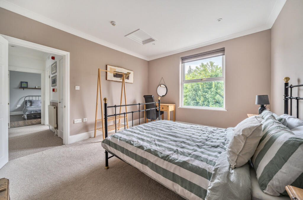 1314987-10-685c37...