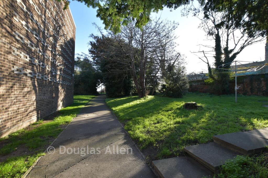 Communal Gardens