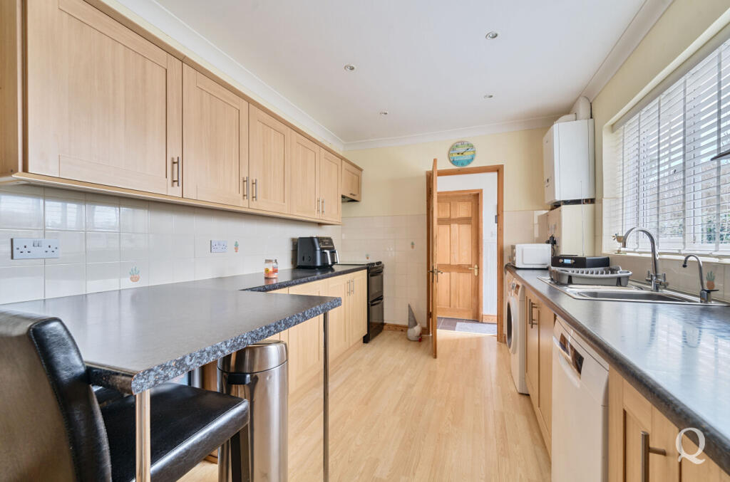 fb3287b5-44f9-4e0...