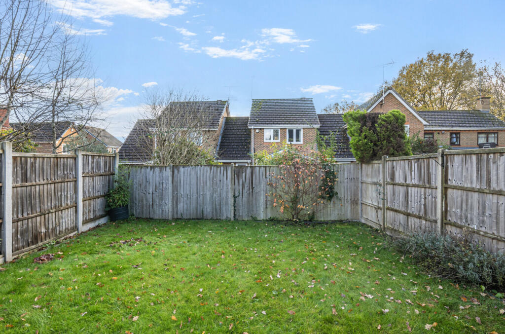 1386263-4-692f120...