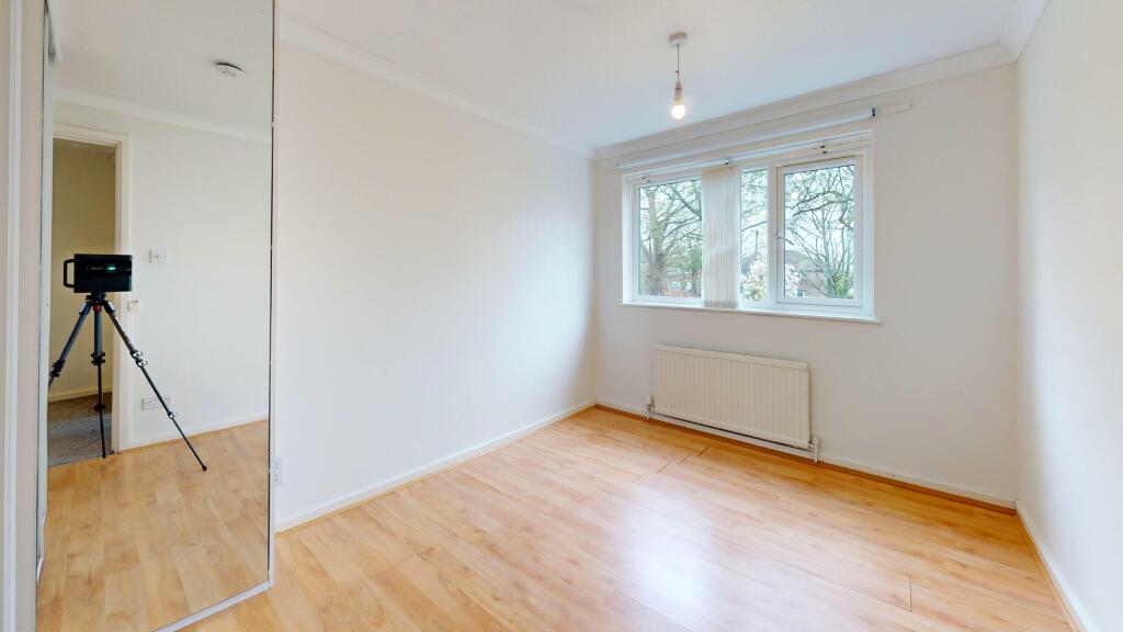 34-Holtdale-Close-Bedroom